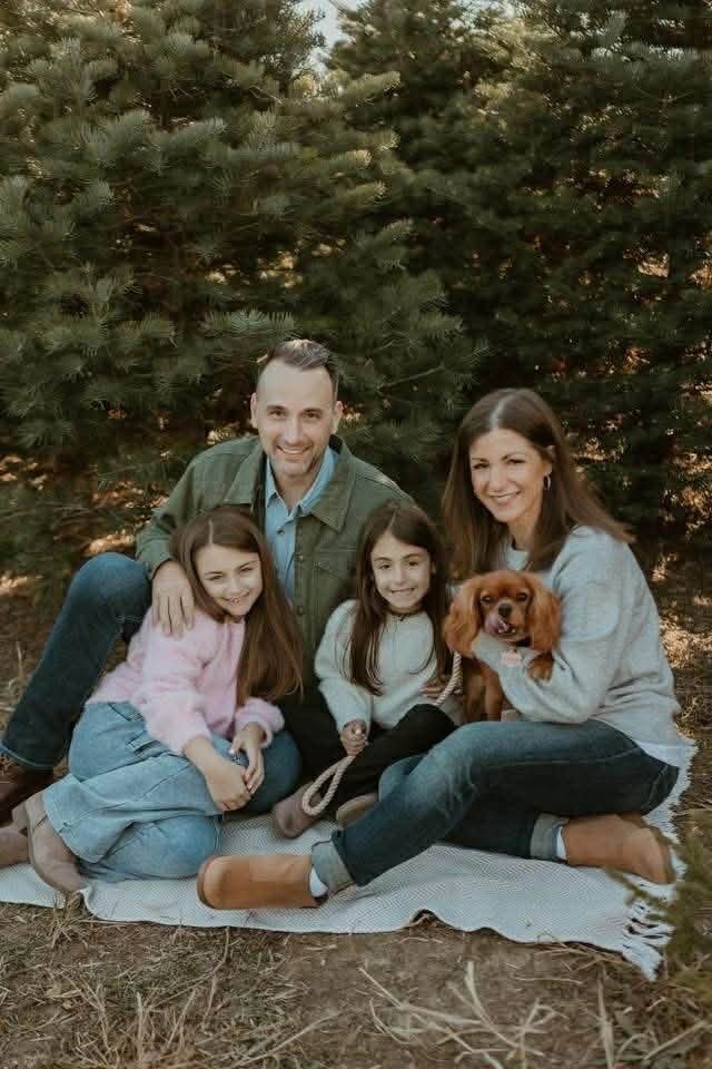 A West Michigan Cavalier and their family