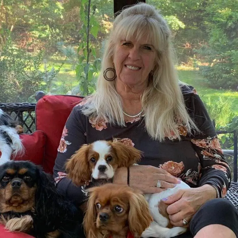 Linda, owner and breeder at West Michigan Cavaliers
